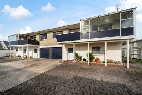 Photo of property in 79a Barrett Street, Westown, New Plymouth, 4310