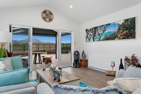 Photo of property in 7 Gladstone Grove, Richmond Heights, Taupo, 3330