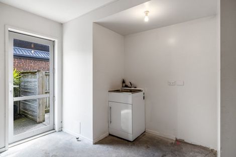 Photo of property in 2/245 Bealey Avenue, Christchurch Central, Christchurch, 8013