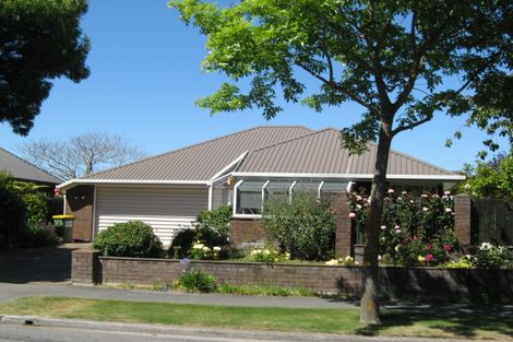 Photo of property in 168 Hawthornden Road, Avonhead, Christchurch, 8042
