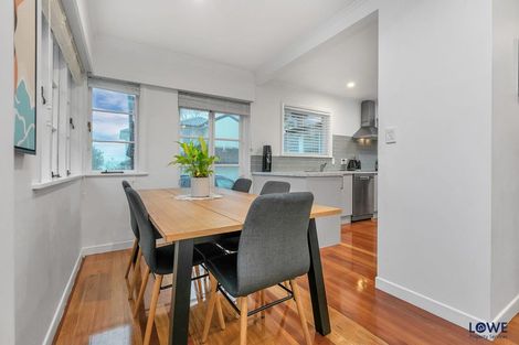 Photo of property in 4 Birkley Road, Bayswater, Auckland, 0622