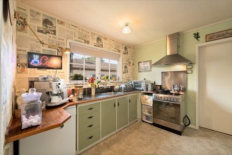 Photo of property in 149 Titirangi Road, New Lynn, Auckland, 0600