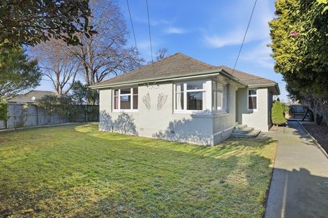 Photo of property in 145 Langdons Road, Northcote, Christchurch, 8052