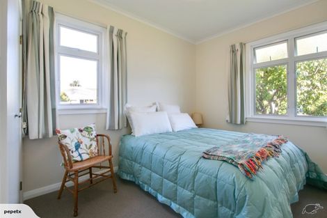 Photo of property in 6 Mckenzie Avenue, Marewa, Napier, 4110