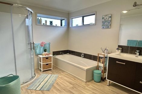 Photo of property in 792 Brighton Road, Ocean View, Dunedin, 9035