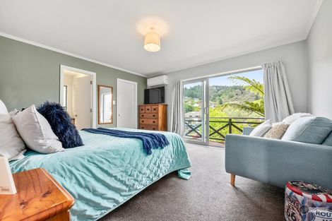 Photo of property in 23 Tapestry Grove, Silverstream, Upper Hutt, 5019