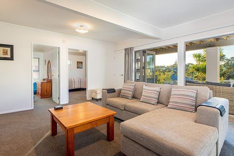 Photo of property in 1/7 Whitby Crescent, Mairangi Bay, Auckland, 0630