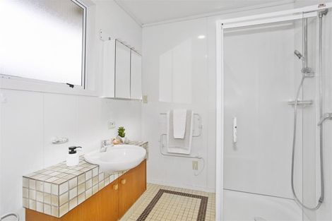 Photo of property in 8 Callis Avenue, Opaheke, Papakura, 2113