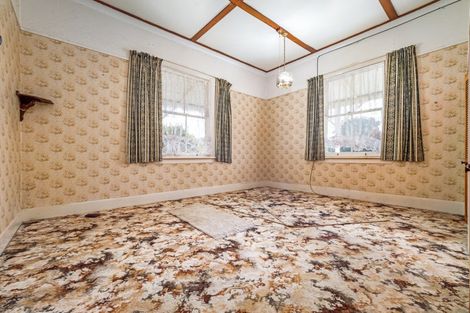 Photo of property in 26 Mclean Street, Woodville, 4920