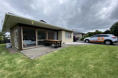 Photo of property in 1/10 Fortunes Road, Half Moon Bay, Auckland, 2012