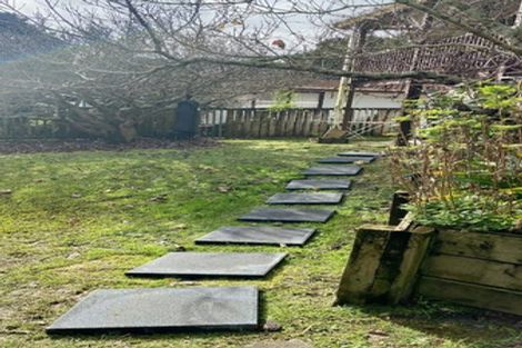 Photo of property in 15 Kingsclere Place, Goodwood Heights, Auckland, 2105