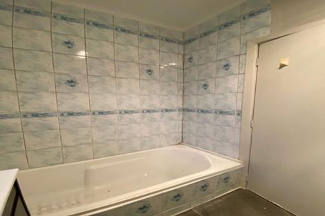 Photo of property in 3 Timmer Road, Flat Bush, Auckland, 2019