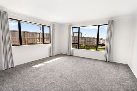 Photo of property in 79 Murray Ward Drive, Te Kauwhata, 3710