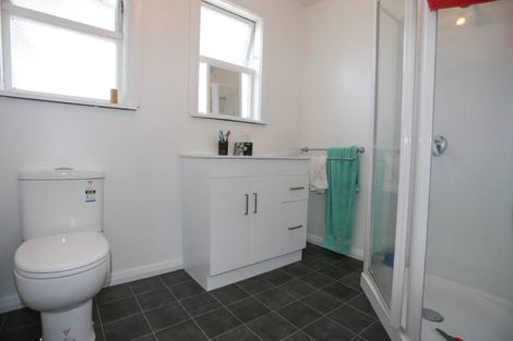 Photo of property in 1 Auburn Avenue, Upper Riccarton, Christchurch, 8041