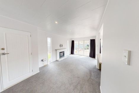 Photo of property in 3 Adams Place, Kelvin Grove, Palmerston North, 4414