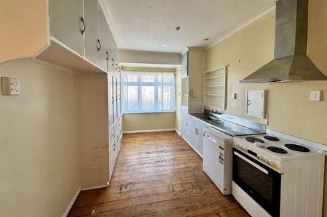 Photo of property in 13 Kings Drive, Levin, 5510