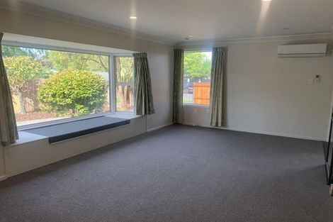 Photo of property in 11 Flower Street, Bryndwr, Christchurch, 8053