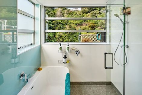 Photo of property in 40 Happy Valley Road, Owhiro Bay, Wellington, 6023