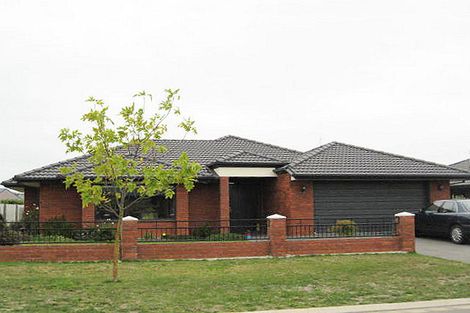 Photo of property in 20 Markham Way, Rolleston, 7614