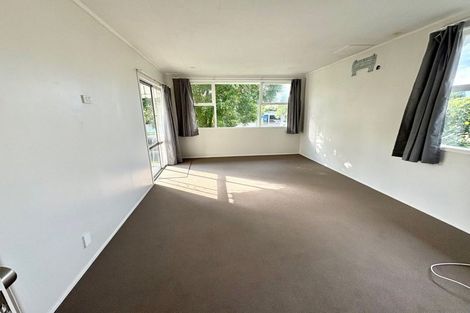 Photo of property in 1 Hywell Place, Manurewa, Auckland, 2102