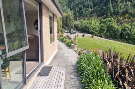 Photo of property in 636a Kaituna-tuamarina Road, Tuamarina, Blenheim, 7273