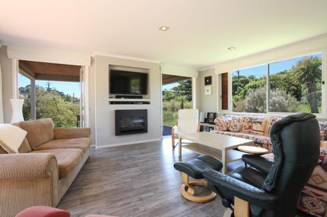 Photo of property in 5c Waikowhai Place, Raglan, 3225
