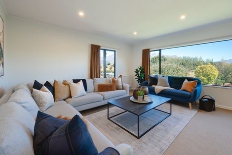 Photo of property in 71 Cotter Avenue, Arrowtown, 9302