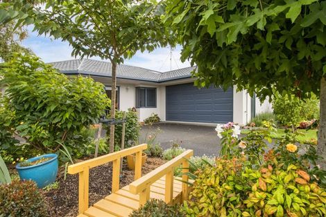 Photo of property in 10 Donegal Place, Katikati, 3129