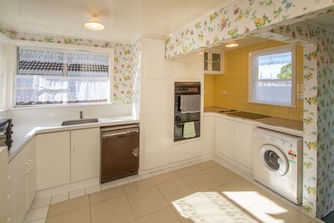 Photo of property in 22 Eureka Street, Aranui, Christchurch, 8061