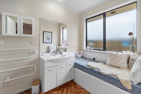 Photo of property in 16 Archer Court, Hamilton East, Hamilton, 3216