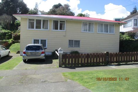 Photo of property in 147 Champion Street, Cannons Creek, Porirua, 5024
