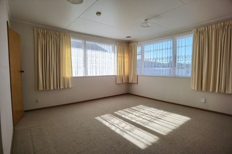 Photo of property in 31 Rangituhi Crescent, Takapuwahia, Porirua, 5022