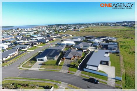 Photo of property in 29 Forbes Road, Foxton Beach, Foxton, 4815