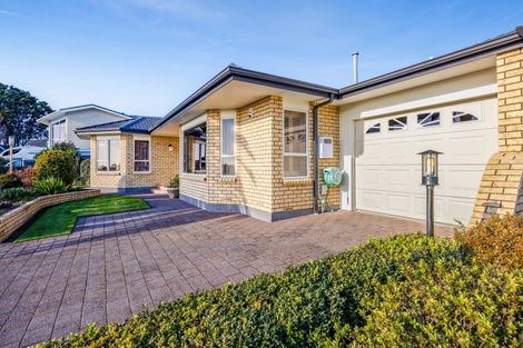 Photo of property in 7 Saddle Row, Welbourn, New Plymouth, 4310