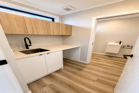 Photo of property in 9e Hinau Grove, Wainuiomata, Lower Hutt, 5014
