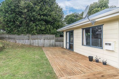 Photo of property in 142 Arawhata Road, Paraparaumu, 5032
