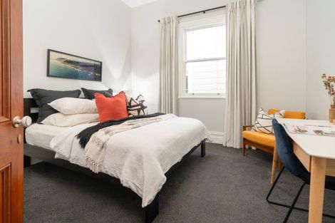 Photo of property in 56 Derwent Street, Island Bay, Wellington, 6023