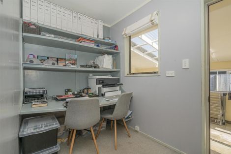 Photo of property in 16 Lee Street, Whitianga, 3510