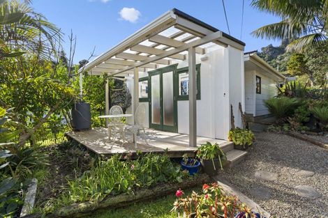 Photo of property in 136 Reotahi Road, Whangarei Heads, Whangarei, 0174