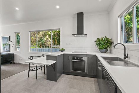 Photo of property in 48 Lorna Street, Lynmouth, New Plymouth, 4310