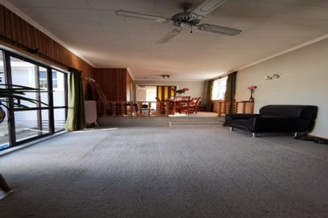 Photo of property in 219 Cambridge Terrace, Naenae, Lower Hutt, 5011