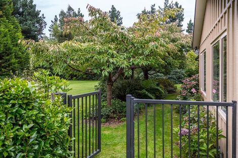 Photo of property in 1789 State Highway 2, Kaitoke, Upper Hutt, 5018