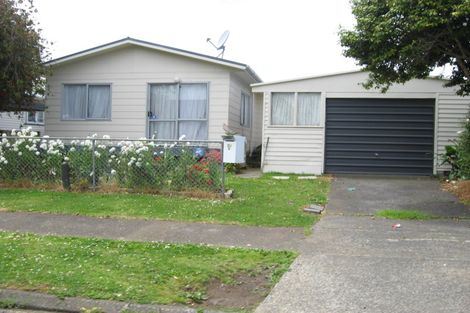 Photo of property in 39 Duggan Avenue, Mangere, Auckland, 2022