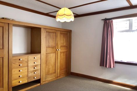 Photo of property in 67 Friend Street, Karori, Wellington, 6012