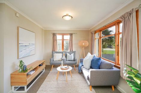 Photo of property in 8 Mahuri Road, Otatara, Invercargill, 9879