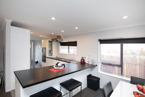 Photo of property in 73 Herbert Avenue, Cloverlea, Palmerston North, 4412