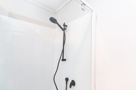 Photo of property in 1a Alexander Place, Otaki, 5512