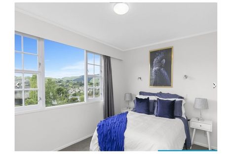 Photo of property in 25 Oriel Avenue, Tawa, Wellington, 5028