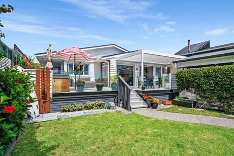 Photo of property in 932a Papamoa Beach Road, Papamoa Beach, Papamoa, 3118