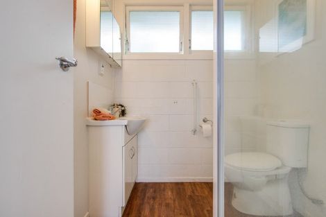 Photo of property in 2/204a Park Road South, Akina, Hastings, 4122